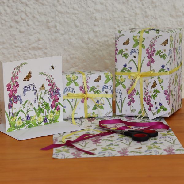 Woodland-wild-flowers-gift-wrap